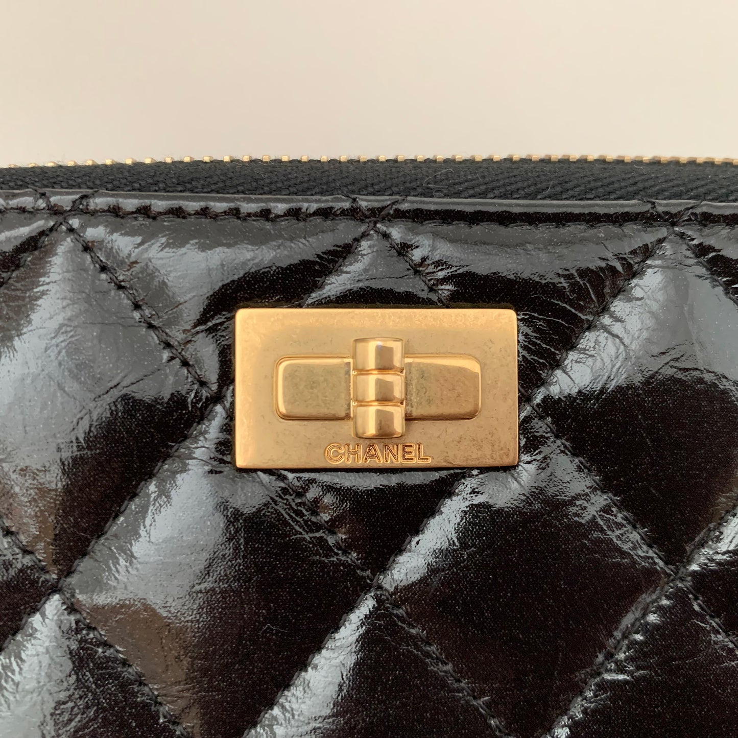CHANEL シャネル ラウンドファスナー長財布 12090