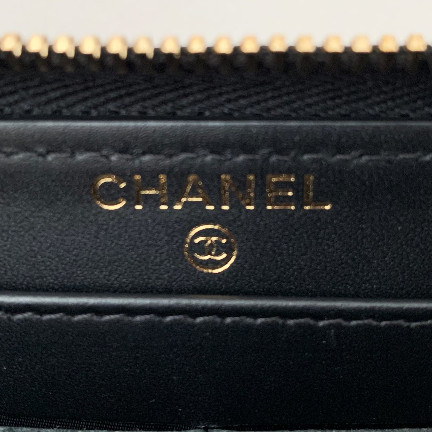 CHANEL シャネル ラウンドファスナー長財布 12090