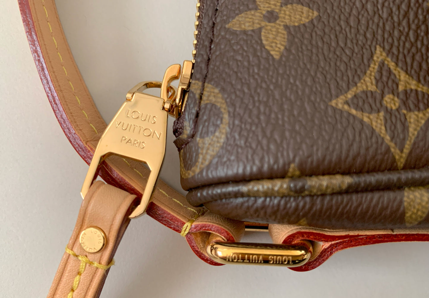 LOUIS VUITTON ルイ・ヴィトン ショルダーバッグ マビヨン 12111