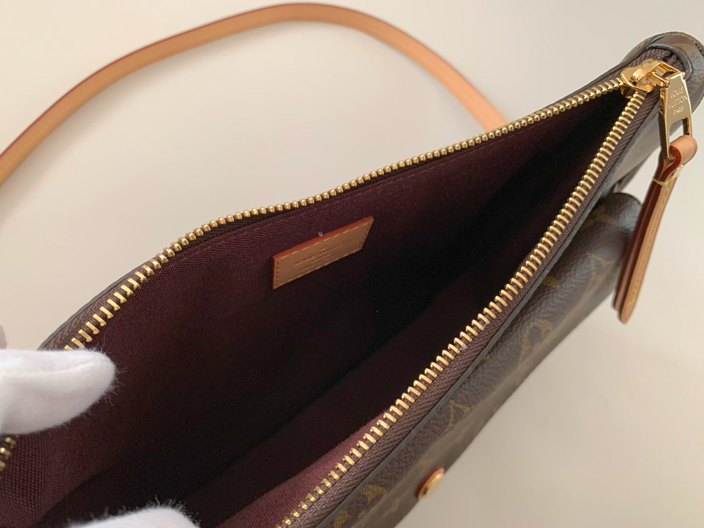 LOUIS VUITTON ルイ・ヴィトン ショルダーバッグ マビヨン 12111