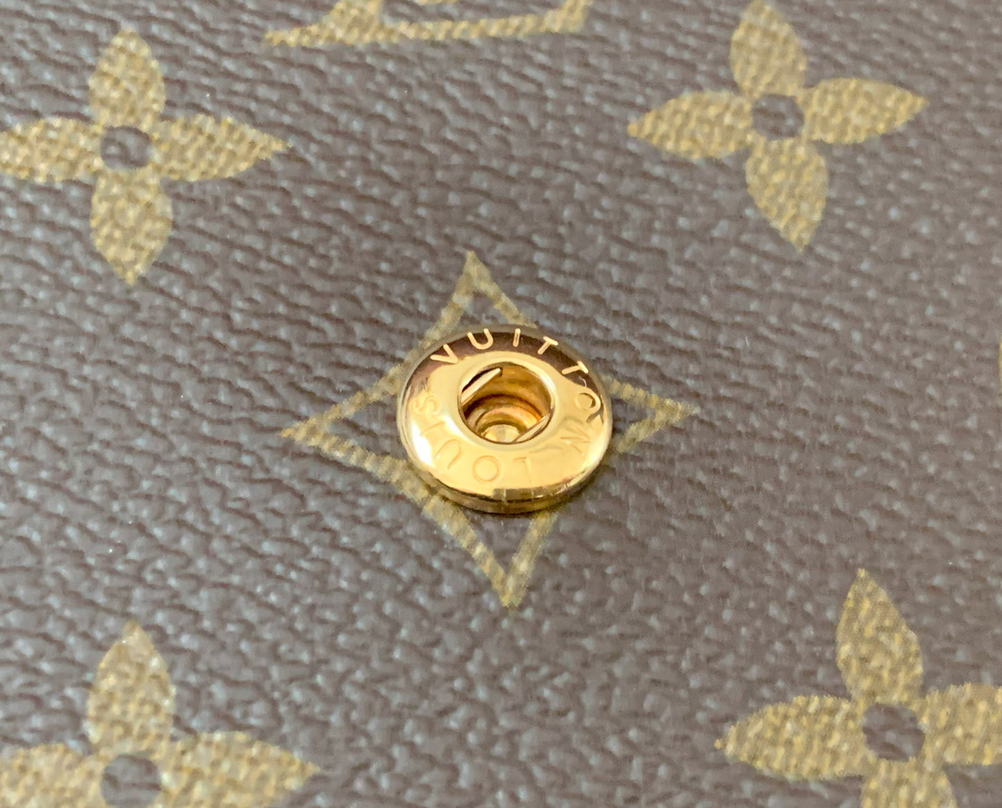 LOUIS VUITTON ルイ・ヴィトン ショルダーバッグ マビヨン 12111